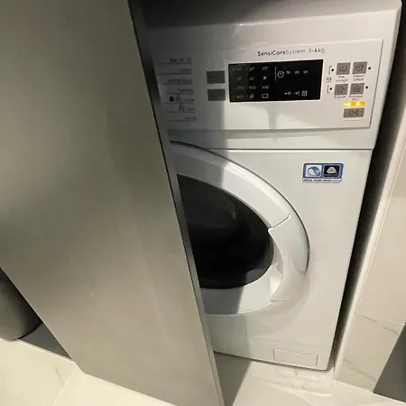 شقة Luxury Garden Jacuzzi Promenade