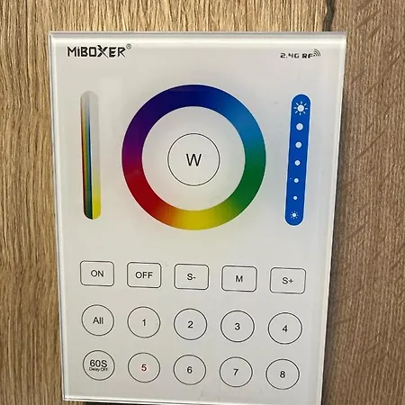 Luxury Garden Jacuzzi Promenade نيس