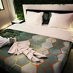 아파트 Luxury Garden Jacuzzi Promenade *