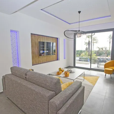 Luxury Garden Jacuzzi Promenade * ניס